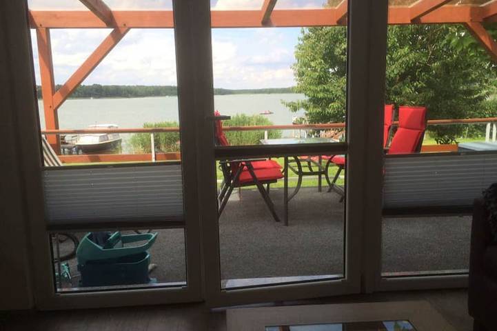 Ganze Wohnung, Ferienhaus Am Großen Priepertsee - Ferienhaus direkt am Wasser in Priepert, Mecklenburg-Strelitz