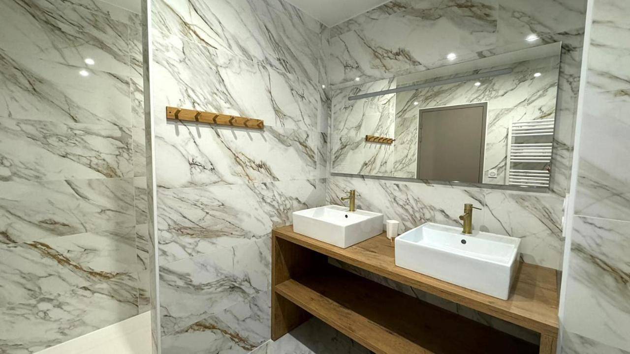 Twin Room with Private Bathroom in Saint-Jean-Pied-de-Port, Région de Bayonne