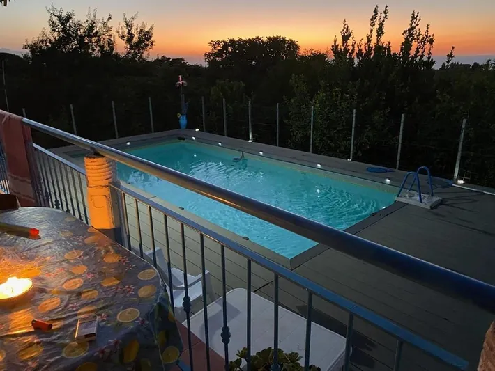 Maison de vacances pour 4 personnes, avec vue ainsi que jardin et piscine, adapté aux familles - 1