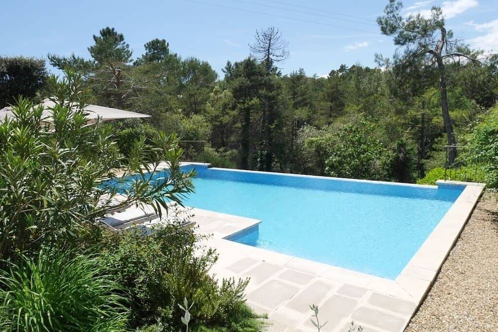 Appartement entier, Montauroux 30Mn De Cannes Appartement Climatise Terrasse Jardin Privatif Piscine in Montauroux, Côte méditerranéenne (France)