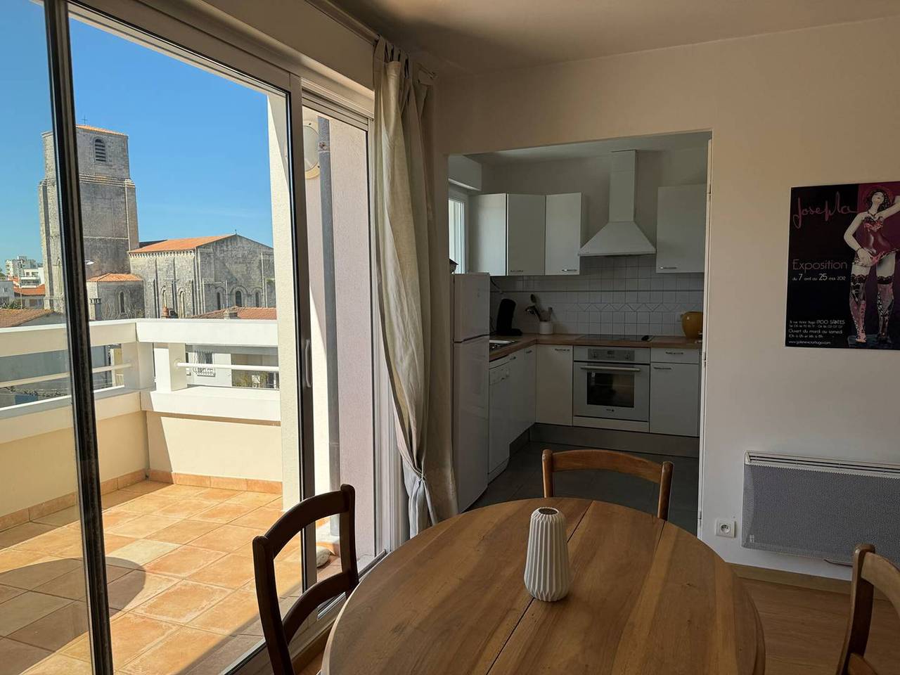 Apartamento entero, Royan: Apartamento 47m², Balcón, Parking privado, Ascensor in Royan, Côte de Beauté