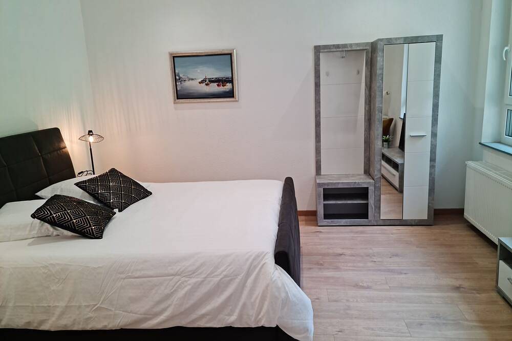 Chambres d'hotes centre Porrentruy vue Chateau avec espaces partagés in Porrentruy, Canton du Jura