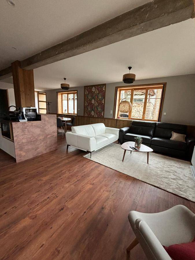 Appartement de vacances pour 6 personnes, avec jacuzzi et terrasse, animaux acceptés