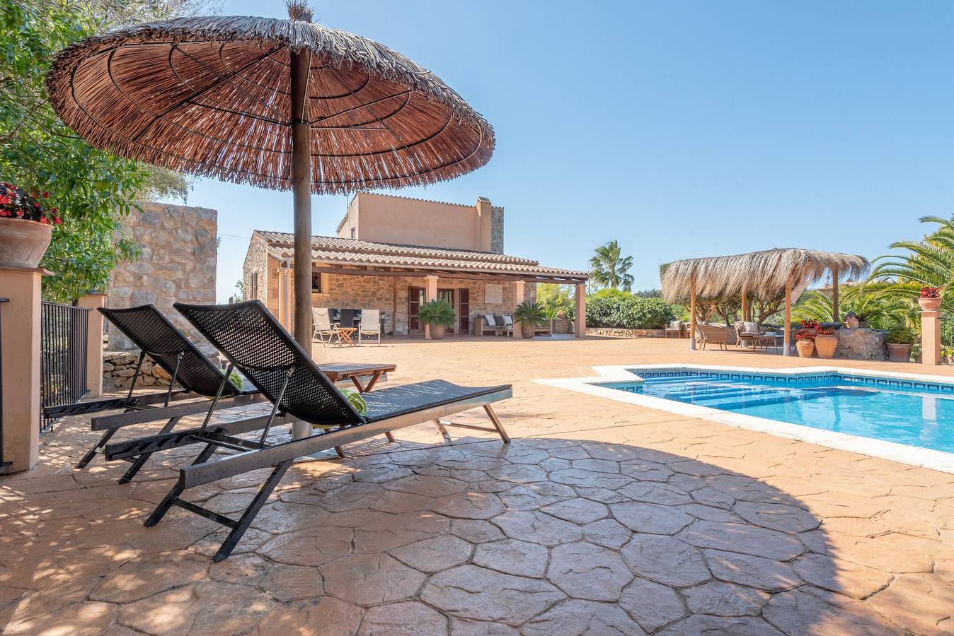 Air-Conditioned Country House with Pool, Wi-Fi, Garden and Terraces; Parking Available in Artà, East Majorca