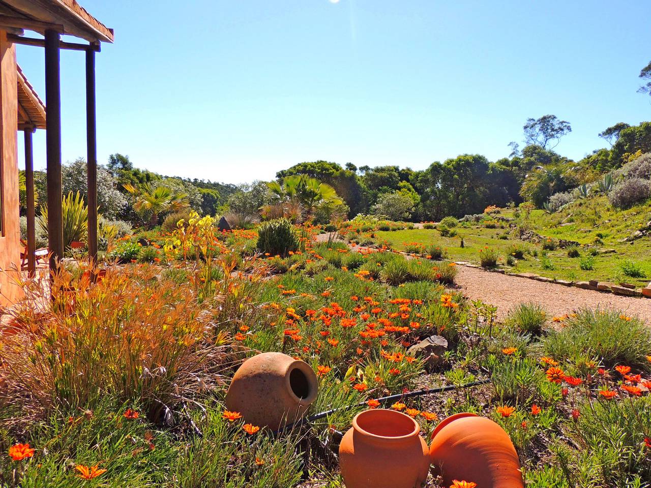 Apartamento inteiro, Apartamento de férias para 3 pessoas com piscina in Barão de São João, Lagos