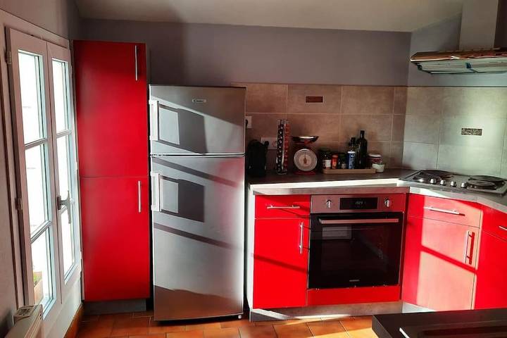 Location de vacances pour 6 personnes, avec vue et terrasse à Thésée - 4