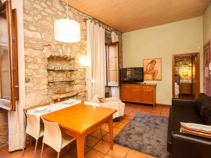 Ferienwohnung für 2 Personen, mit Terrasse und Garten in Girona - 4