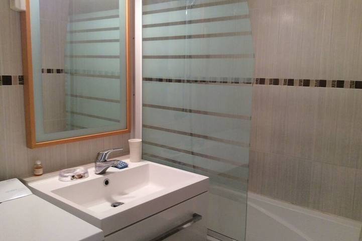 Gîte pour 4 personnes, avec piscine dans Plage de la Gaillarde - 4