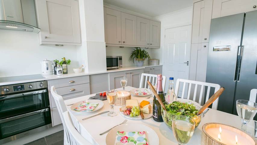 Cottage for 6 people, with Garden in Trearddur Bay