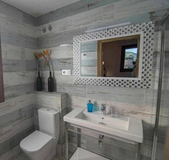 Alojamiento y desayuno para 3 personas, con terraza y vistas en Gran Bilbao - 2