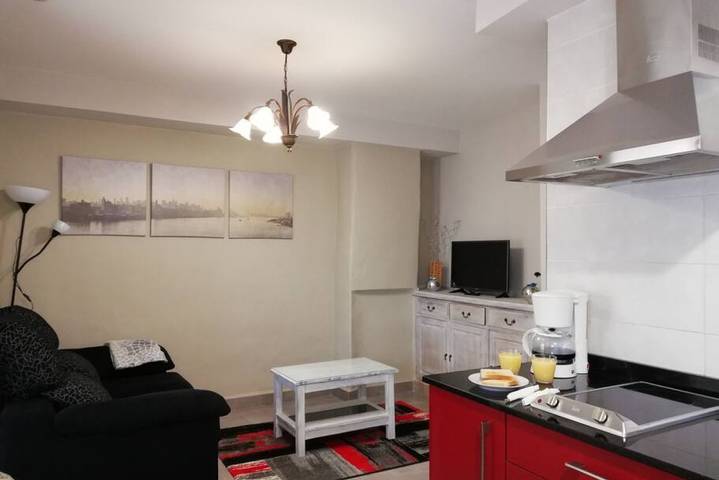 Entire apartment, Holiday apartment for 2 people with balcony/terrace in Soba, Cordillera Cantábrica