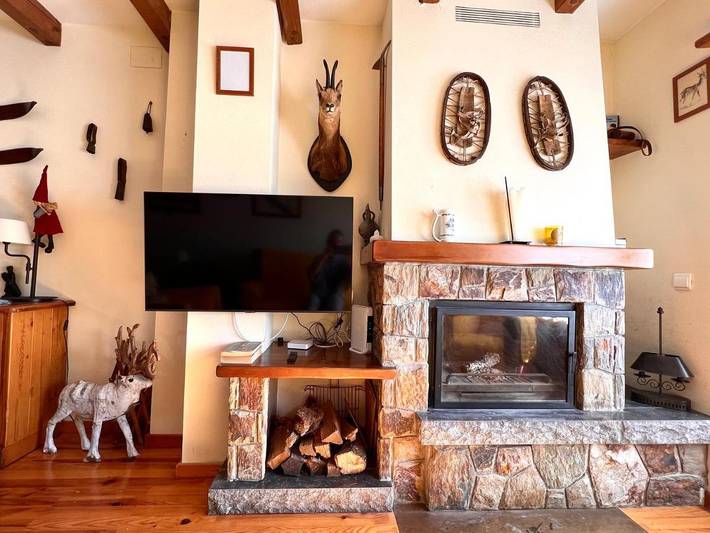 Gîte pour 8 personnes, avec vue et balcon à Espot - 4