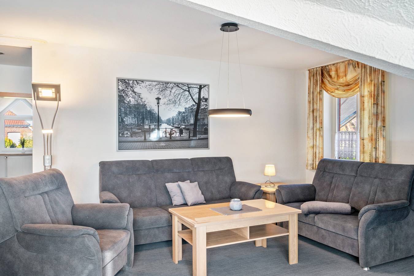 Ganze Wohnung, Apartment 'Kirschner's 2' mit gemeinsamer Terrasse und Wlan in Horumersiel, Wangerland