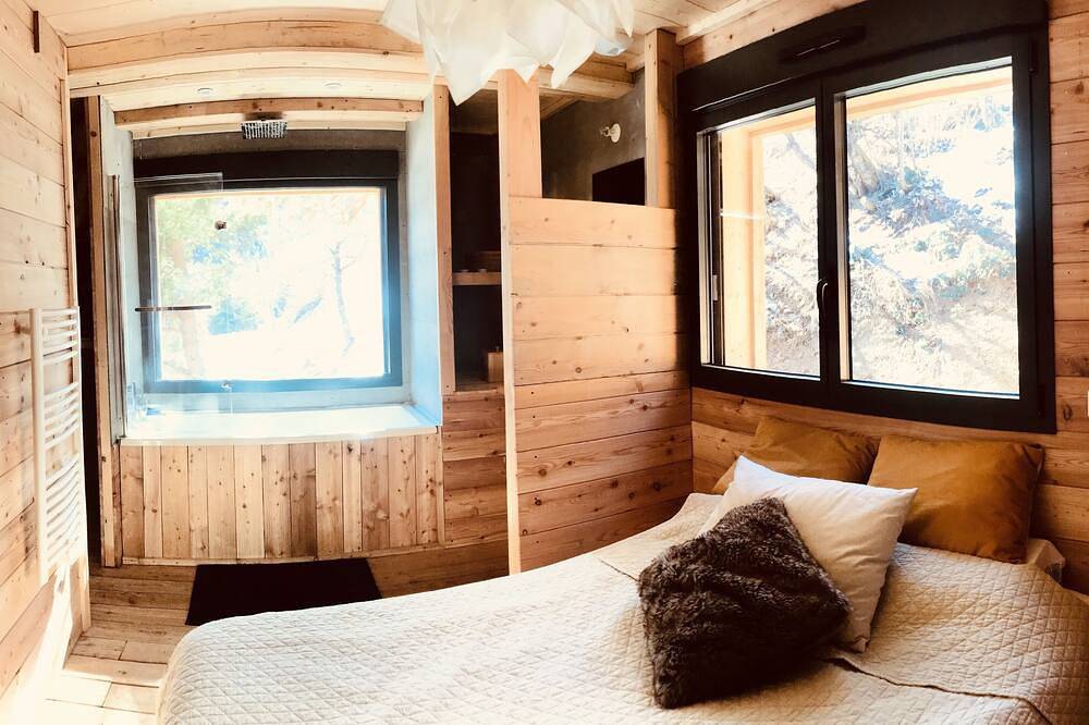 Appartement entier, Moitié de chalet à 300 mètres de la télécabine, vue imprenable in Pra-Loup (station de ski), Pra-Loup