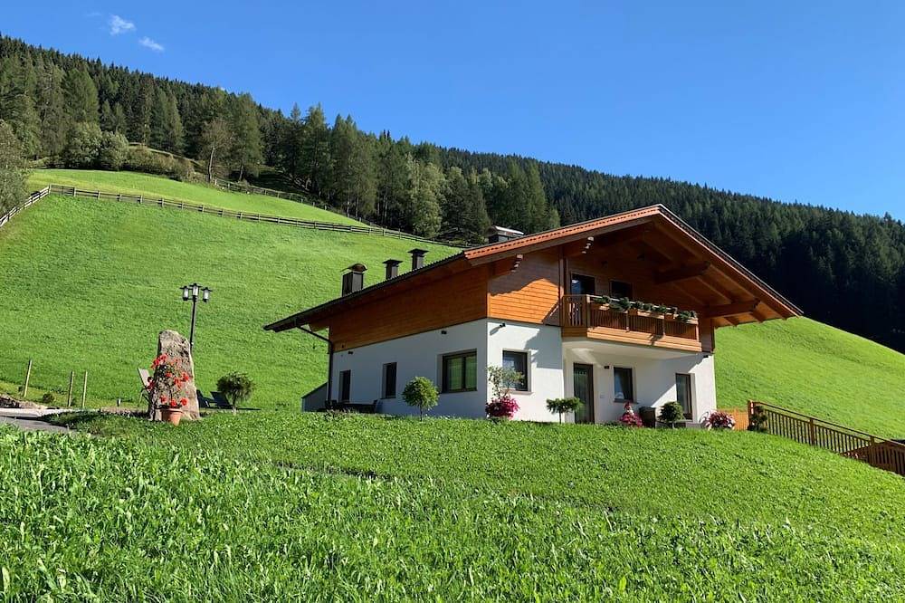 Appartamento vacanze a Sarentino a partire da 200€ a notte