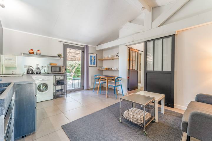 Location de vacances pour 2 personnes, avec jardin à Entrechaux - 2