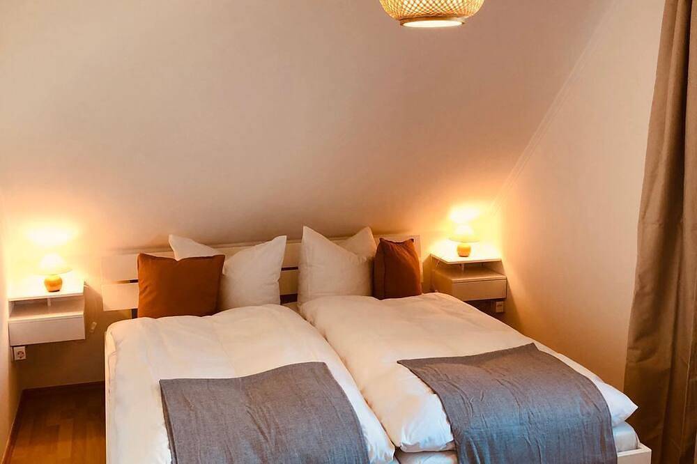 Ganze Wohnung, Ferienwohnung Zur Schoritzer Wiek 10 - Ferienwohnung „Zur Schoritzer Wiek 10“ – in Groß Schoritz, Garz/Rügen
