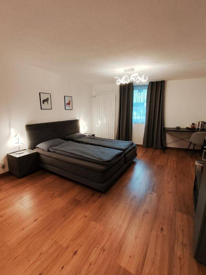 Chambre d’hôte pour 3 personnes, avec vue, animaux acceptés dans Région de Grisons
