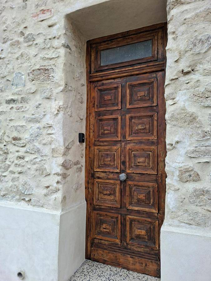 Location de vacances pour 5 personnes, avec Terrasse ainsi que Jardin et Vue à Caramany - 3
