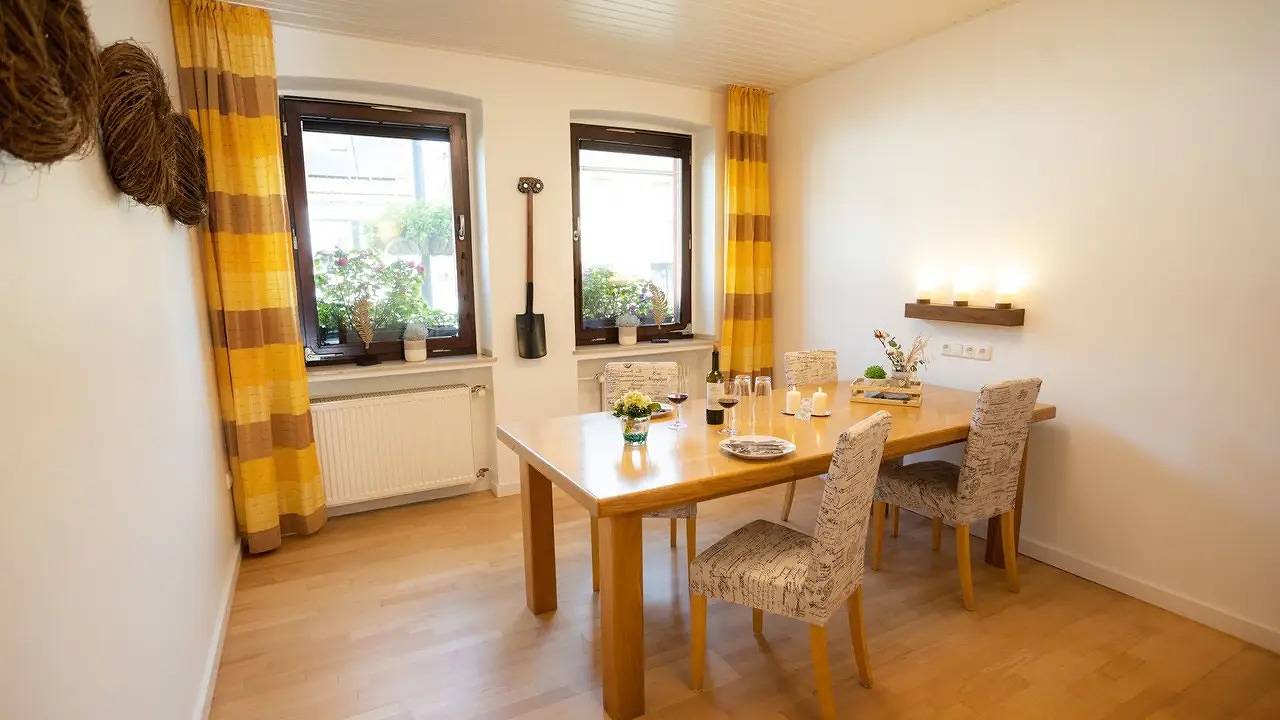 Ganze Ferienwohnung, Ferienwohnung für 5 Personen (70 m²) in Bad Wünnenberg in Bad Wünnenberg, Nordrhein-Westfalen