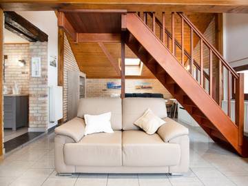 Gîte pour 5 personnes, avec jardin et terrasse dans Cul-des-Sarts