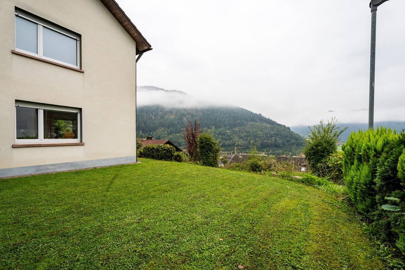 Geheel appartement, Appartement 'Kinzigtalblick' met bergzicht, privéterras en wifi in Wolfach, Kinzig Valley