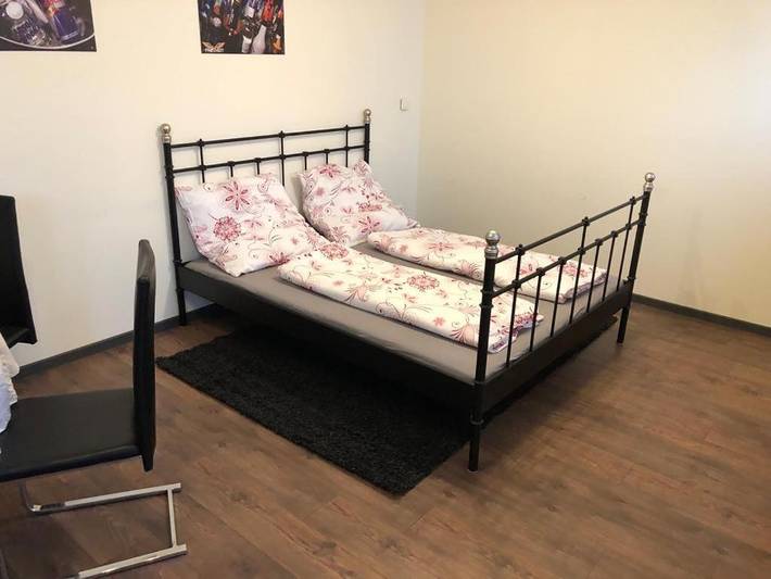 Ferienwohnung für 4 Personen, mit Terrasse und Garten sowie Ausblick in Schönberg (Bayern)