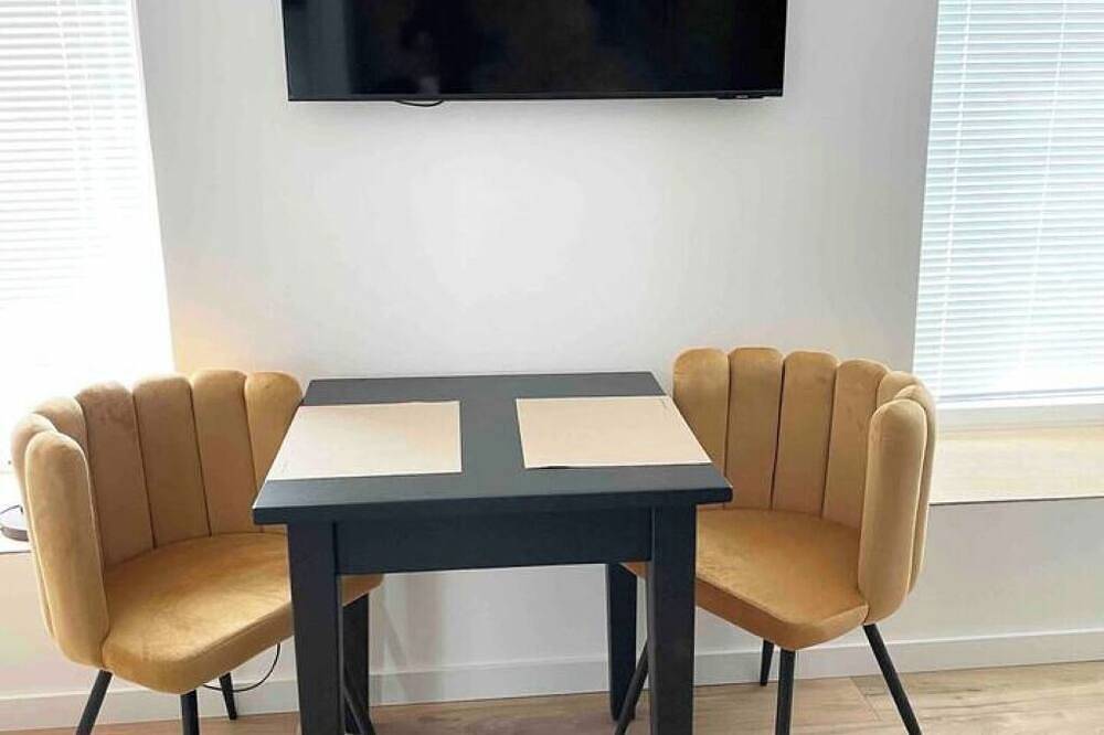 Entire apartment, Pleasant studio with free parking in Saint-Thurien, Quimper region