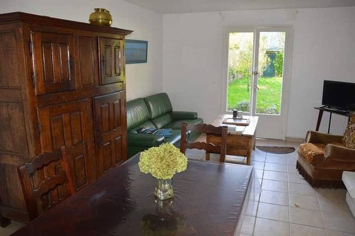 Gîte pour 4 personnes, avec jardin et terrasse à Saint-Vaast-la-Hougue - 4