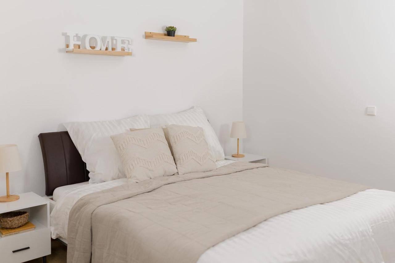Ganze Wohnung, Two-Bedroom Apartment in Germersheim, Rheinebene