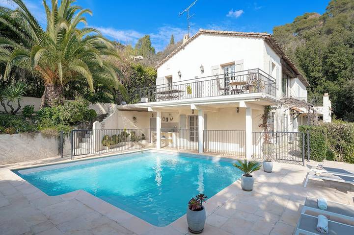 Villa pour 8 personnes, avec Balcon et Jardin à La Colle-sur-Loup