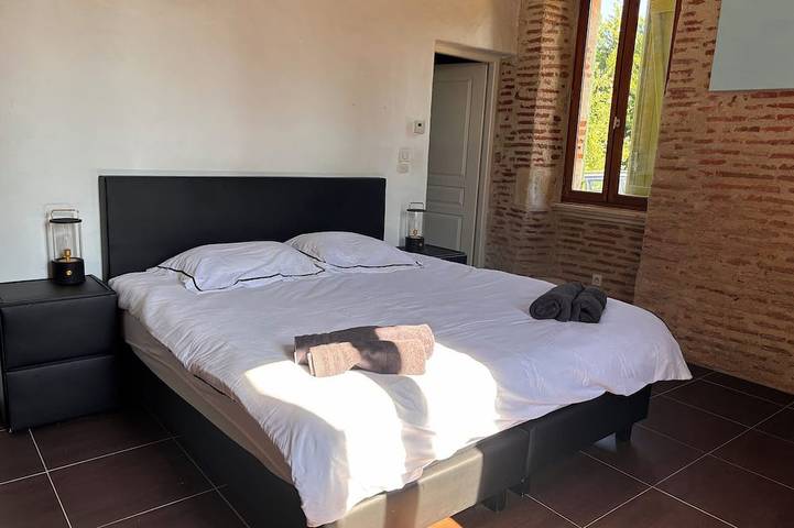 Location de vacances pour 12 personnes, avec piscine à Le Temple-sur-Lot - 2