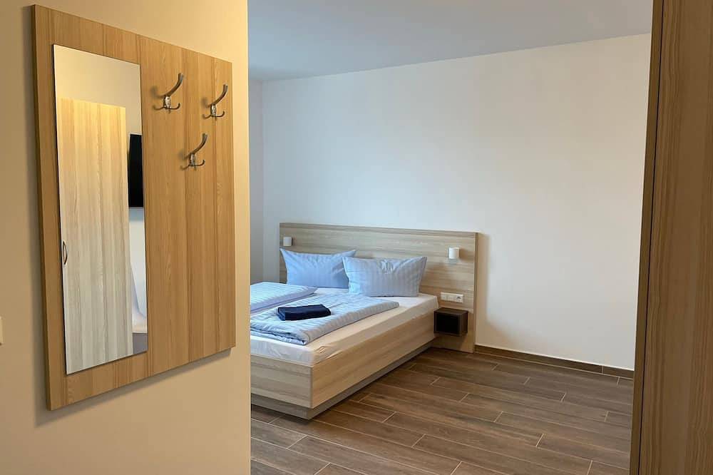 Ganze Wohnung, Gästehaus Doppelzimmer 205 - Lokschuppen Pasewalk- Gästehäuser mit Dz, Ez und in Pasewalk, Vorpommern