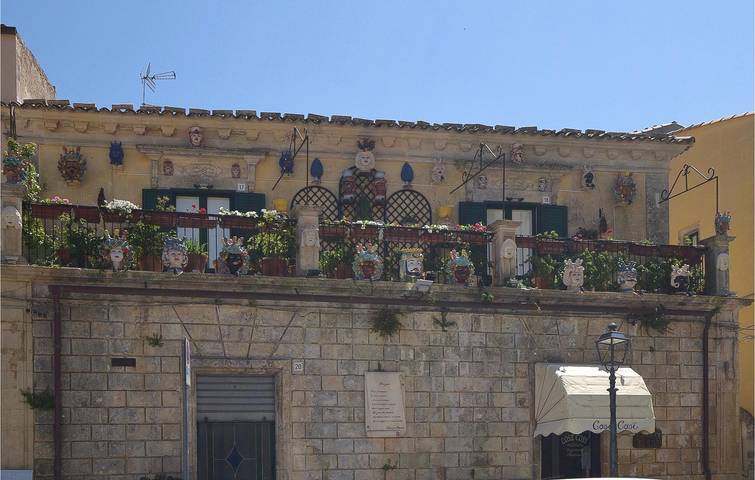 Casa vacanza per 6 persone, con Terrazza a Buccheri