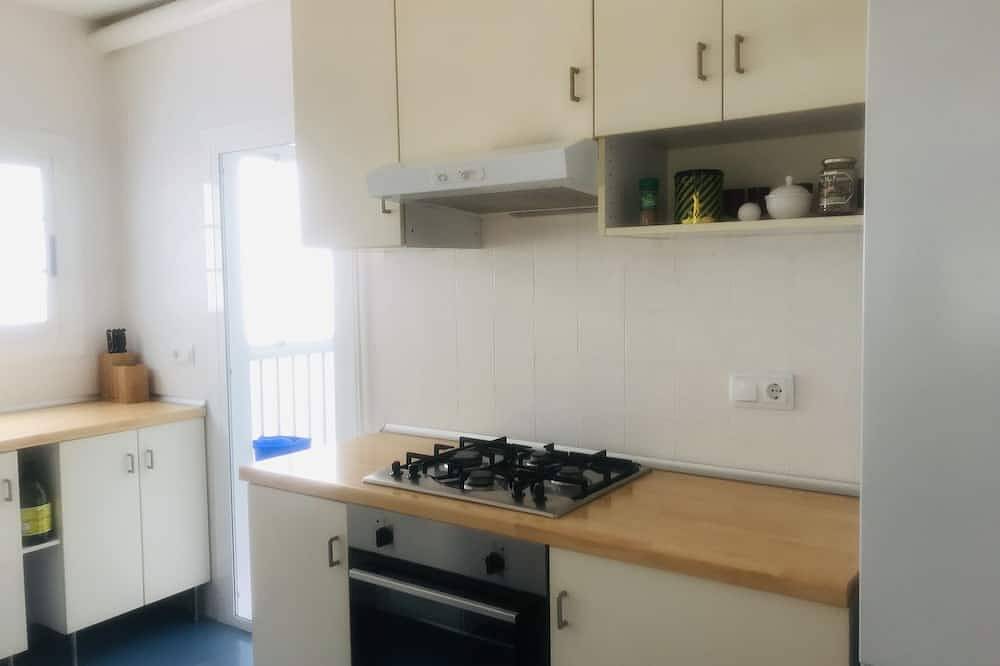 Entire apartment, Apartamento Céntrico y Tranquilo al Lado del mar in Arenys de Mar, Costa del Maresme