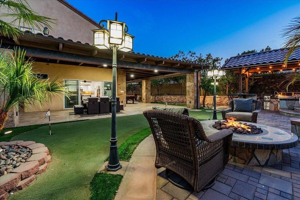 Casa Luna-Pickleball,Pool/Spa, Music,Putting Green in Coachella, Coachella Valley