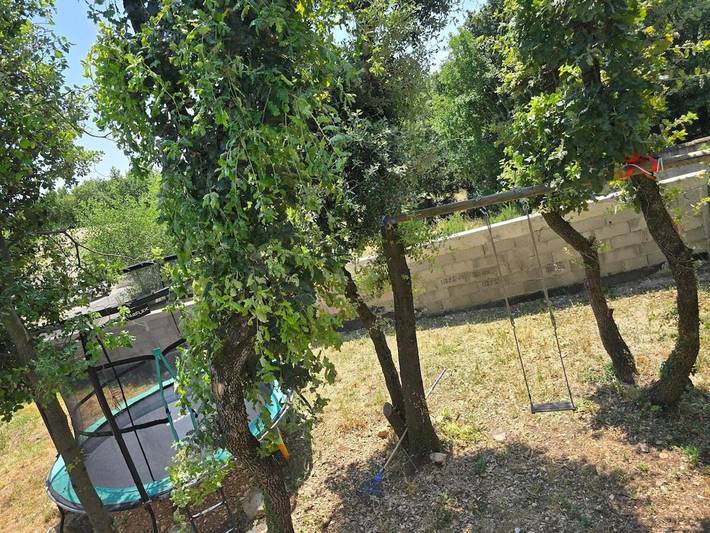 Location de vacances pour 7 personnes, avec piscine ainsi que terrasse et jardin à Donzère - 4