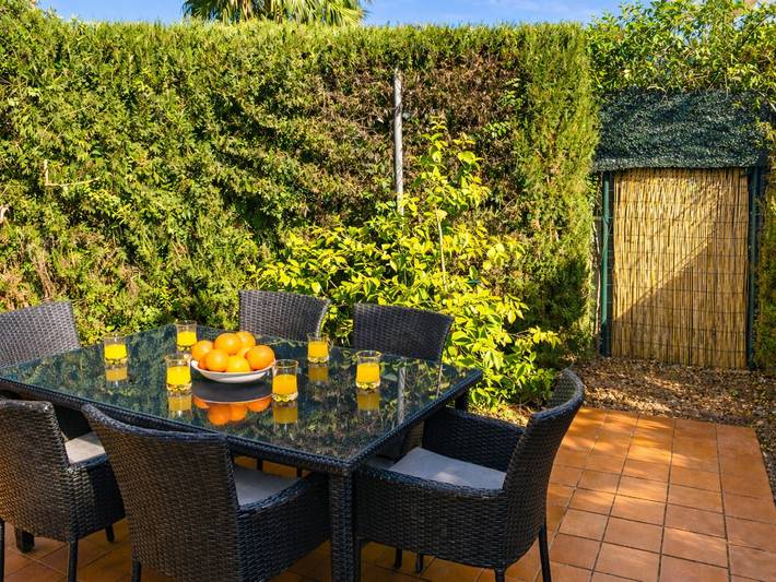 Chalet für 6 Personen, mit Garten und Balkon sowie Pool in Oliva - 4