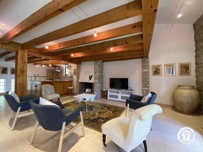 Gîte pour 4 personnes, avec piscine et terrasse à Bouisse - 4