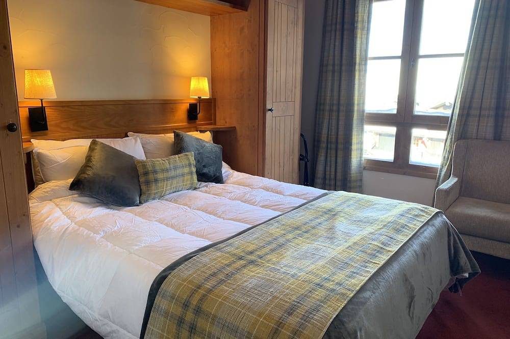 Apartamento entero, Propiedad de entrada y salida de esquí con chimenea acogedora y cálida. in Les Arcs, Bourg-Saint-Maurice