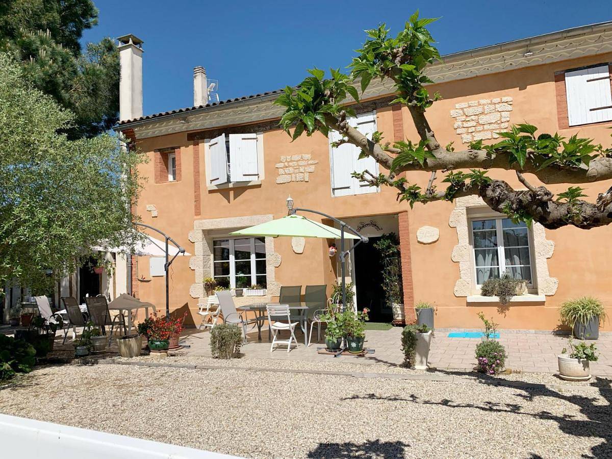 Bienvenue A Courbieu in Castelsarrasin, Tarn-et-Garonne