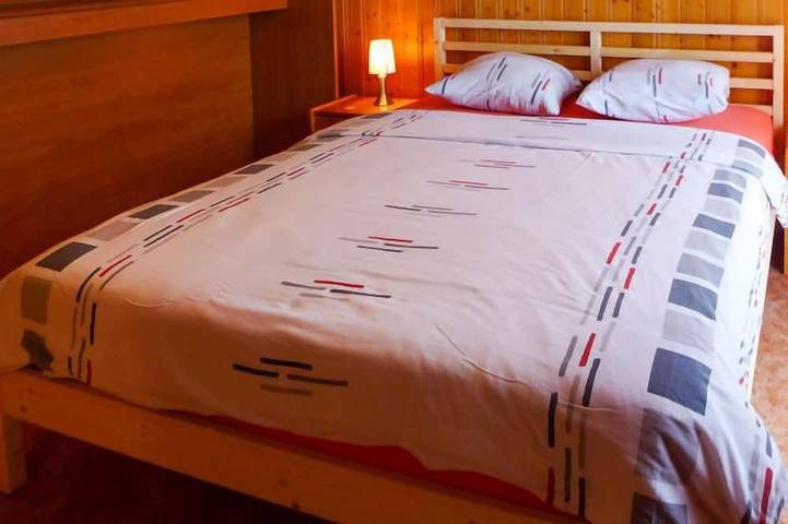 Gîte pour 5 personnes, avec balcon, animaux acceptés à Sainte-Croix - 2