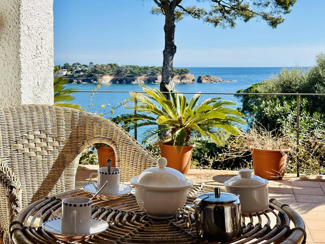 Maset Costabravasi - avec piscine, vues, parking in Sant Feliu de Guíxols, Costa Brava