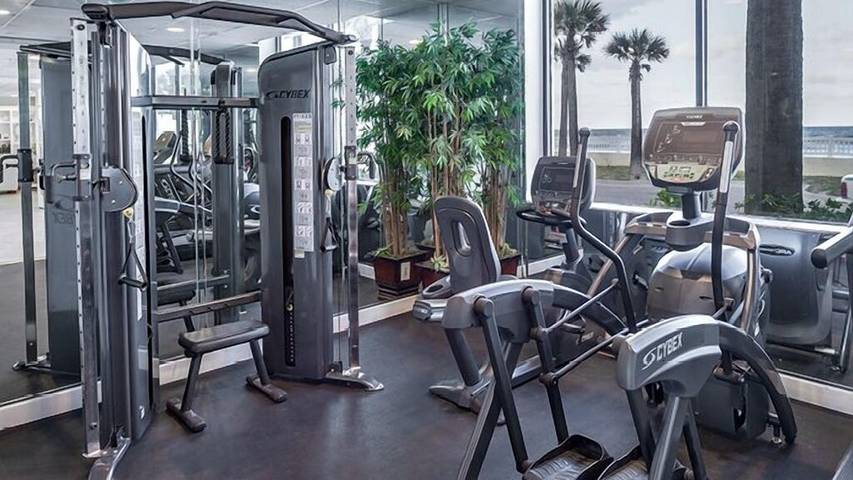 Vacation rental for 2 people, with pool and hot tub in Ormond Beach