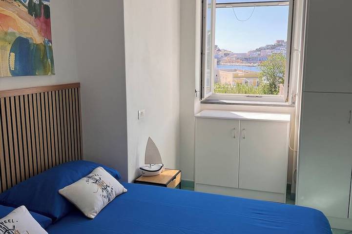 Ganze Wohnung, Sea Breeze Apartment 2 Bathrooms 2 Rooms Private Terrace Sea View Air Conditioning in La marinella dei morti, Ponza