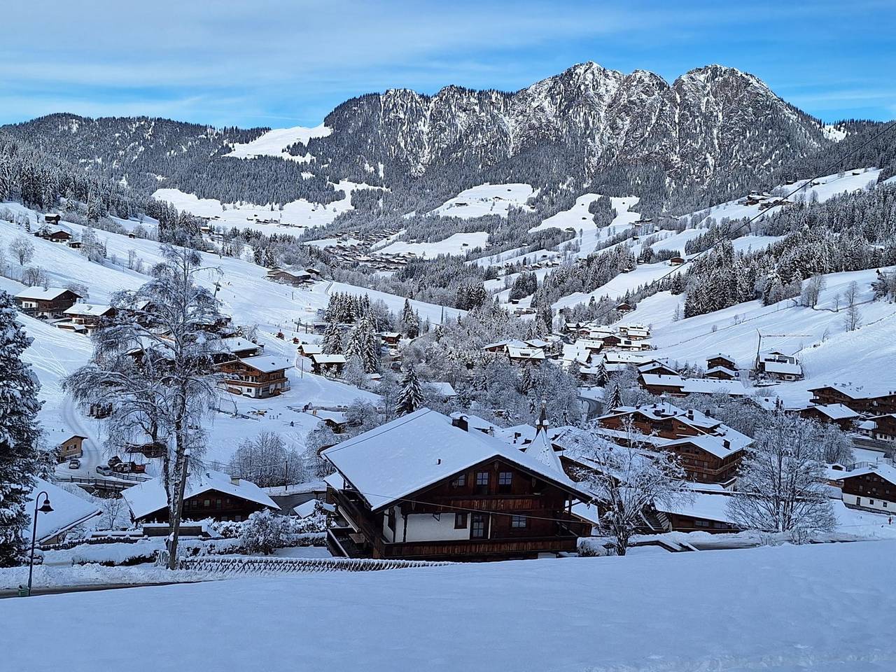 Chalet met panoramische ligging, skilift op 450m in Inneralpbach, Alpbach