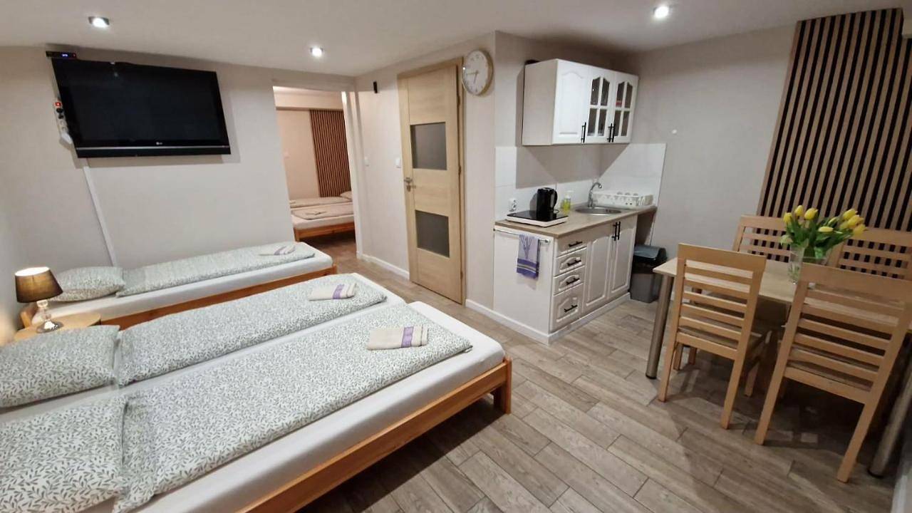 Cały apartament, Two-Bedroom Apartment in Wadowice, Małopolska