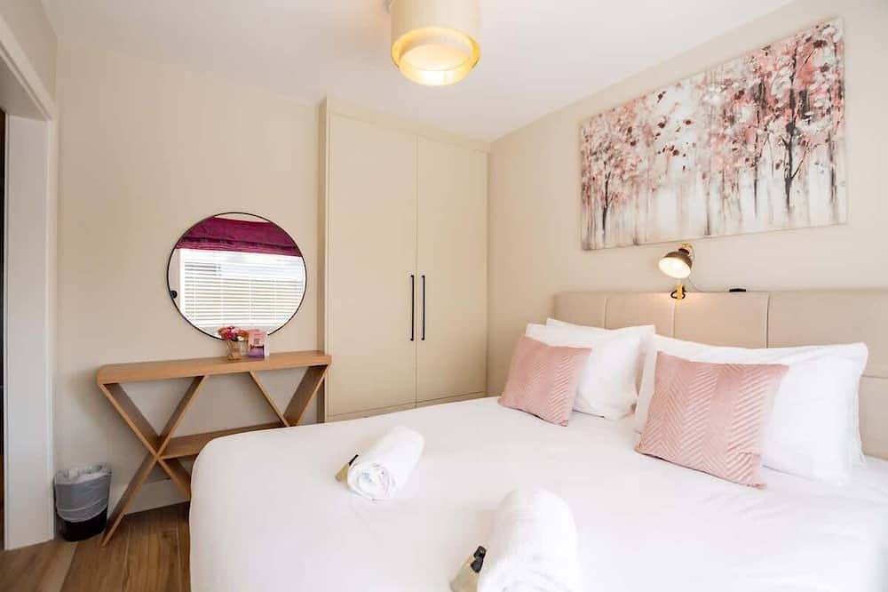 Entire apartment, Seans Place in St Nicholas, Galway