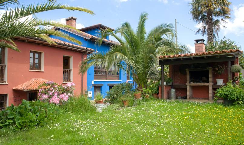 Casa rural para 12 personas, con jardín y balcón - 1