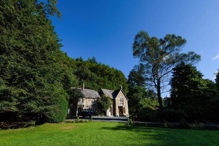 Holiday rental for 12 people, with garden in Liskeard